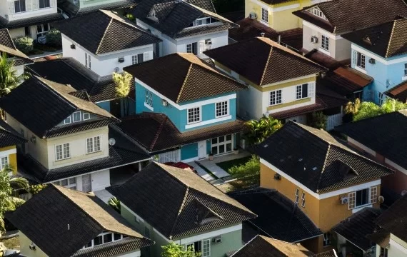 Smart Homes, Smart Investments: The Tech Revolution in Single-Family Rentals